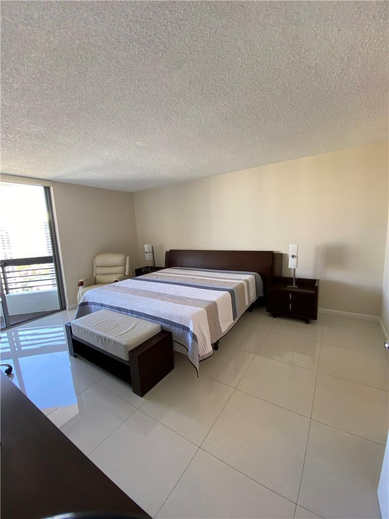 3500 Mystic Pointe Drive - Photo 8