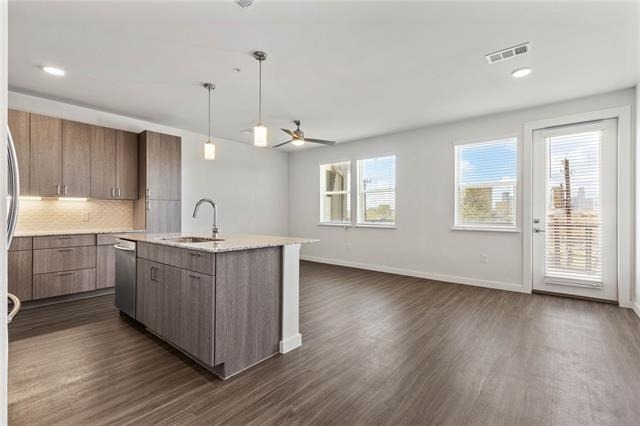 1500 N Fitzhugh Avenue - Photo 3