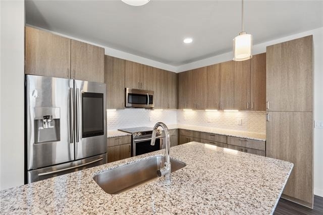1500 N Fitzhugh Avenue - Photo 6
