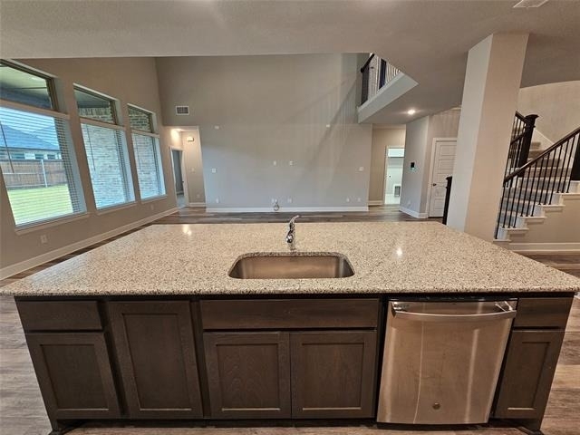 1740 Jamestown Drive - Photo 4