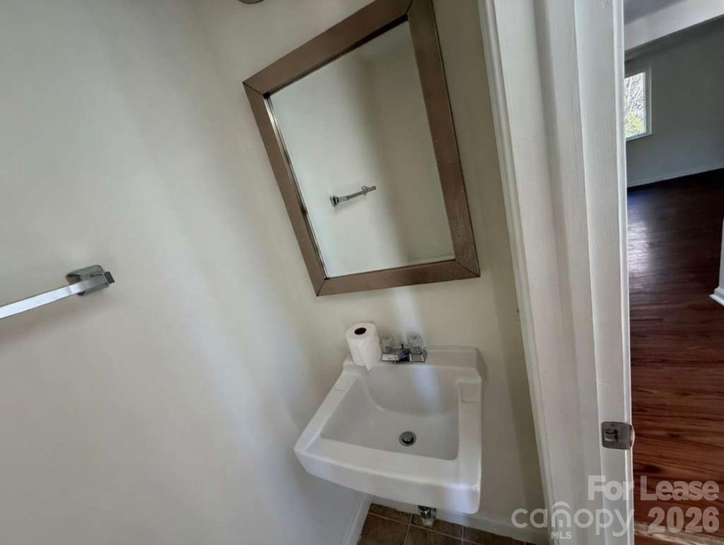 9432 Lexington Circle - Photo 13