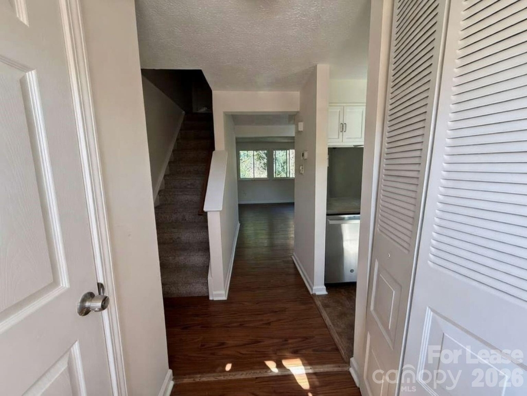 9432 Lexington Circle - Photo 14