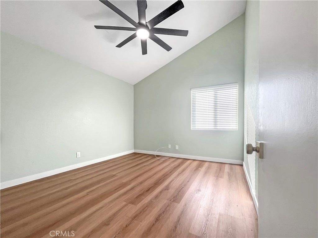 1335 W 139th - Photo 10