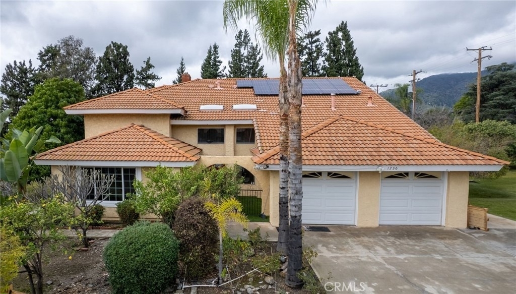 1236 E Sierra Madre - Photo 1