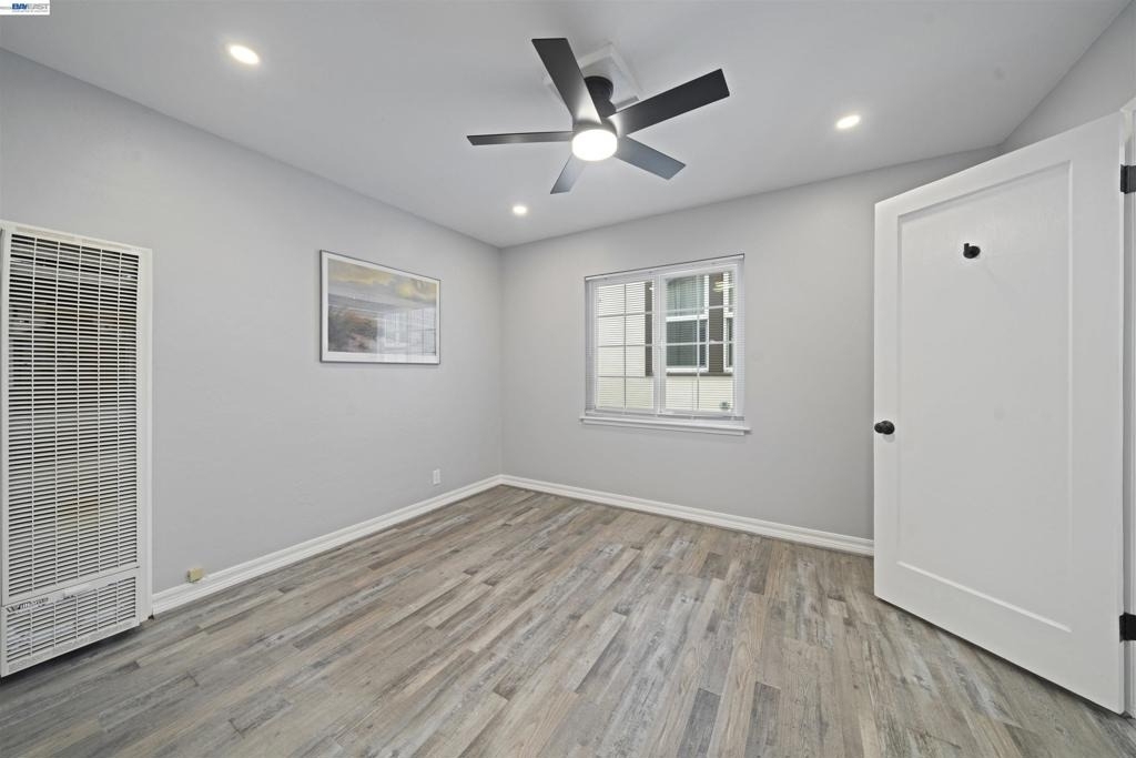 22123 Main St - Photo 15