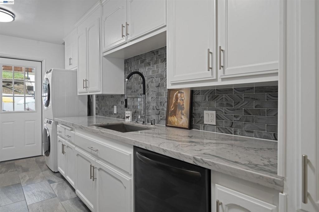 22123 Main St - Photo 10