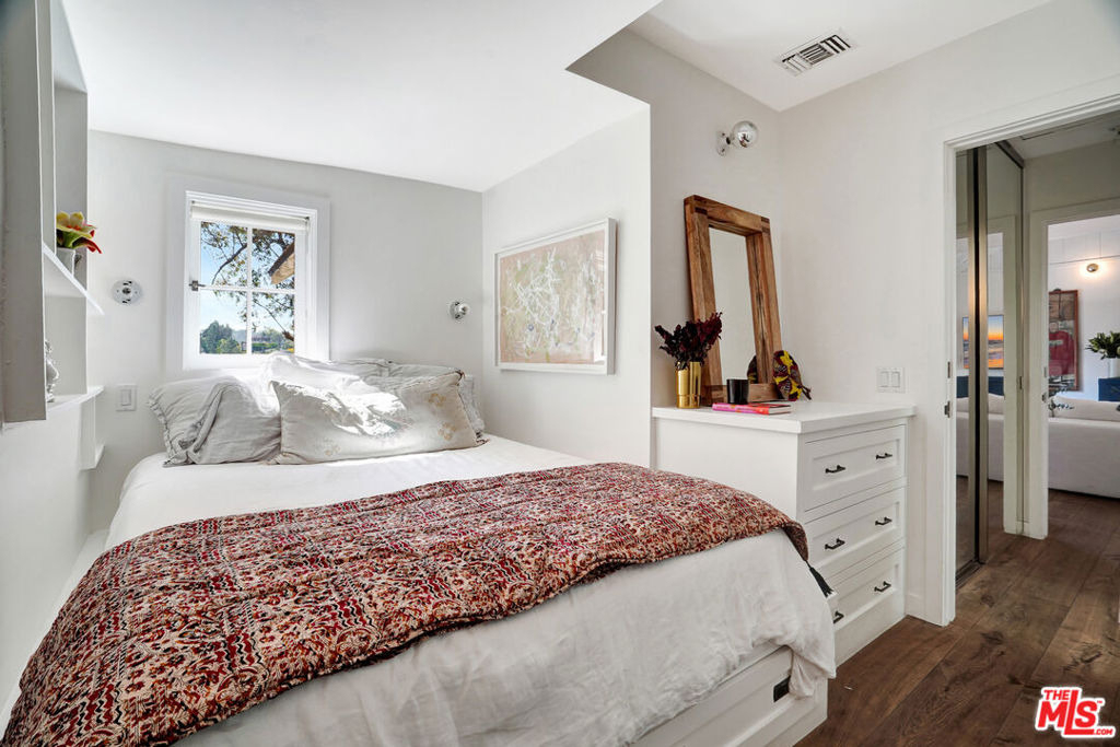3531 Wonder View Drive - Photo 12