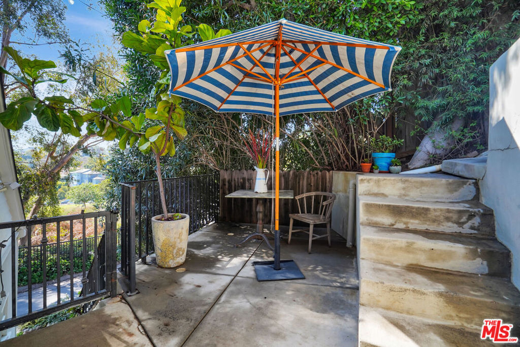 3531 Wonder View Drive - Photo 22