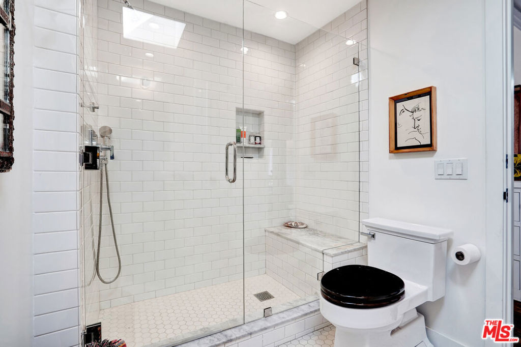 3531 Wonder View Drive - Photo 14