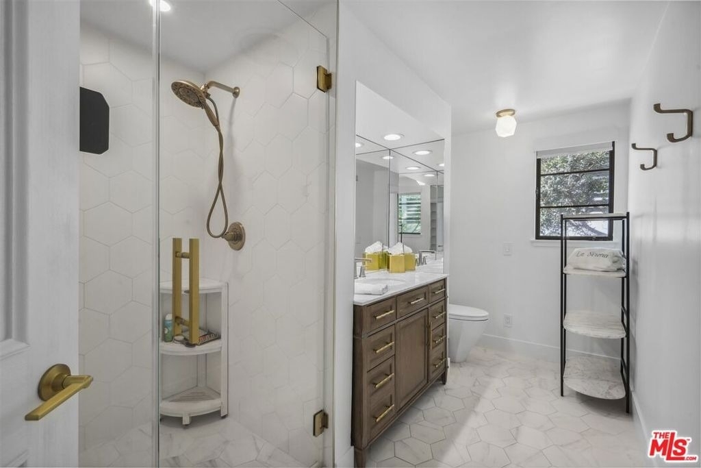 31500 Victoria Point Road - Photo 36
