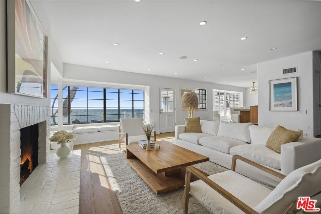 31500 Victoria Point Road - Photo 2