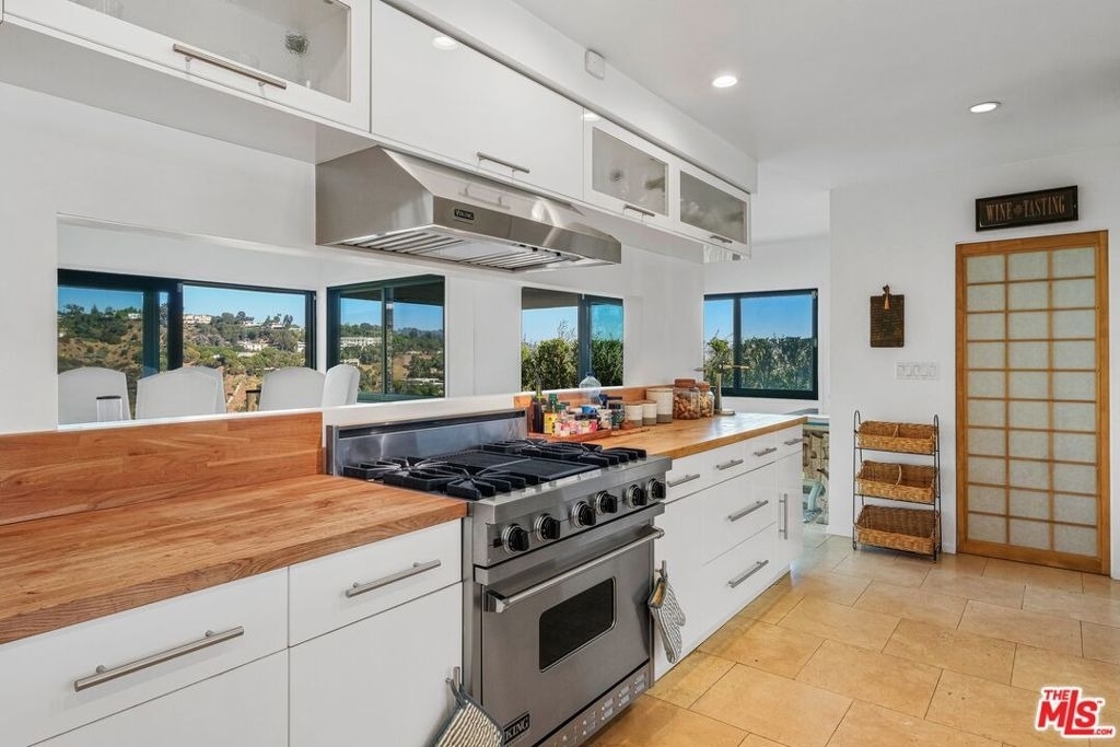 10123 Angelo View Drive - Photo 7