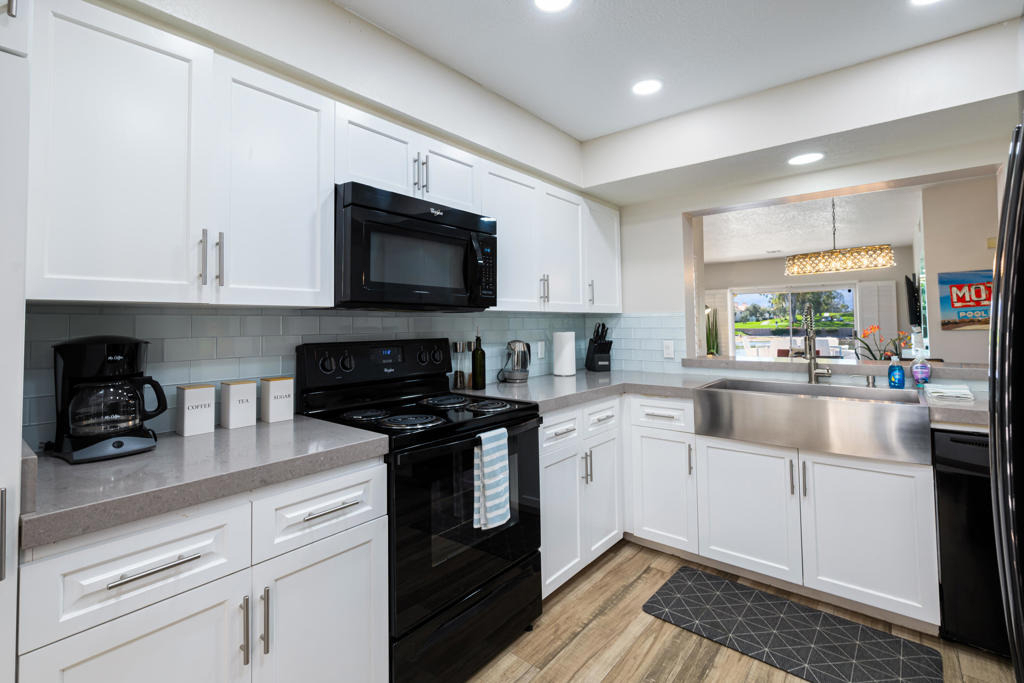 139 Villa Court - Photo 25