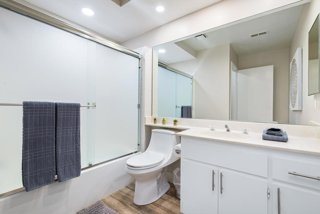 139 Villa Court - Photo 36