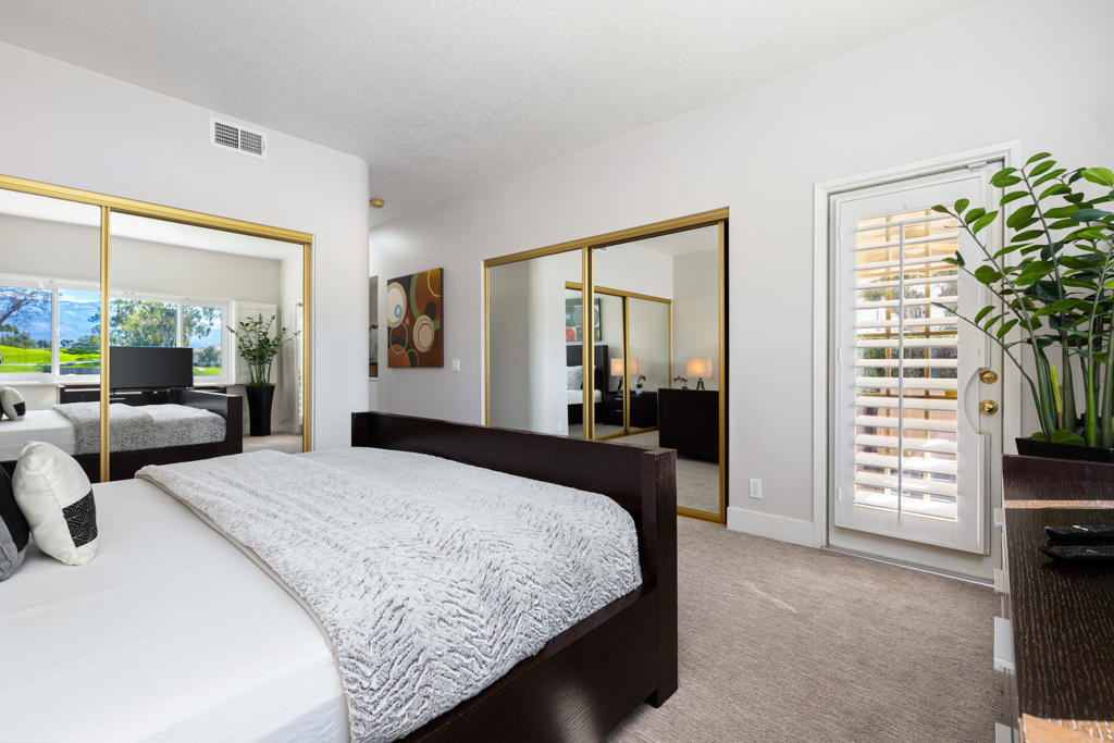 139 Villa Court - Photo 32