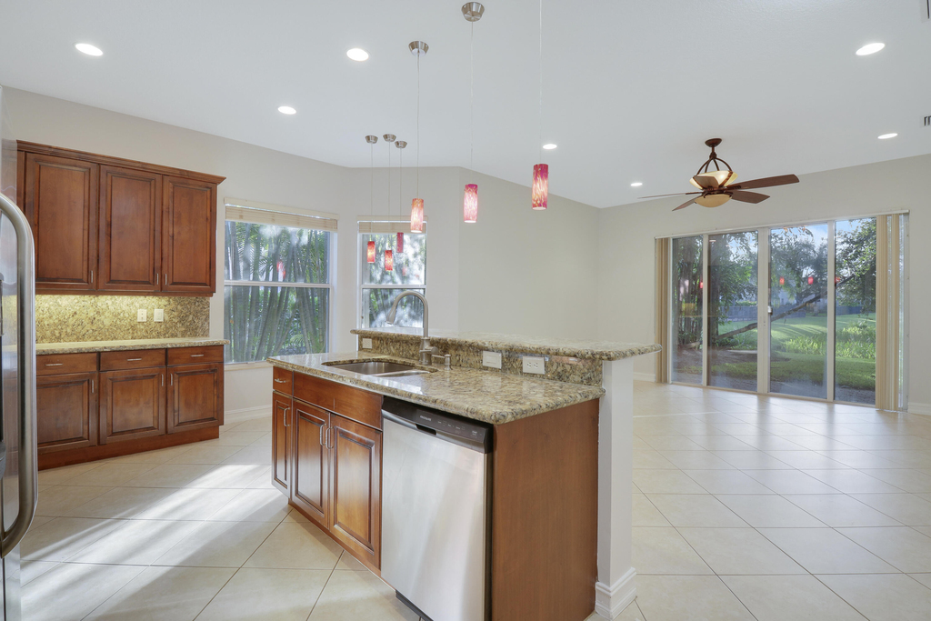 11351 Majestic Acres Terrace - Photo 1