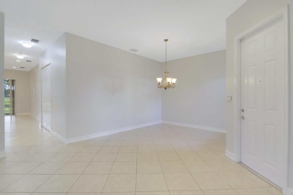11351 Majestic Acres Terrace - Photo 22