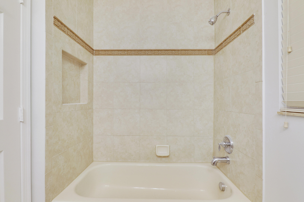 11351 Majestic Acres Terrace - Photo 32
