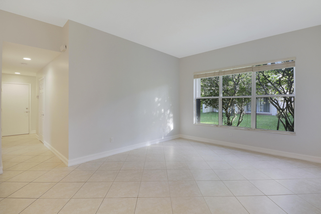 11351 Majestic Acres Terrace - Photo 20