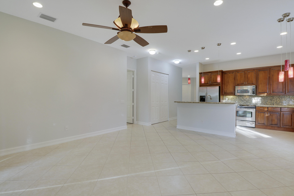 11351 Majestic Acres Terrace - Photo 4