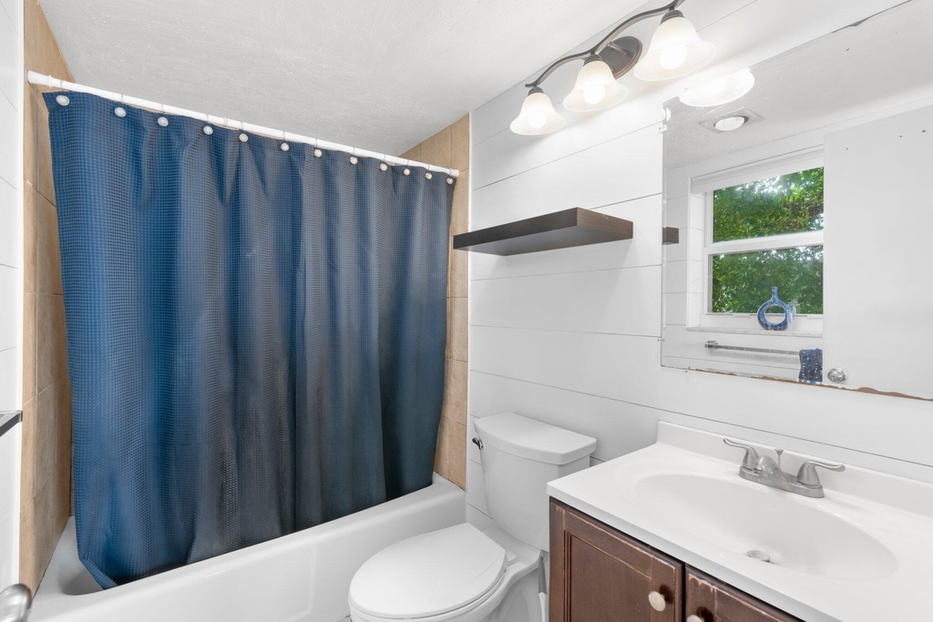 1101 Crystal Lake Drive - Photo 1