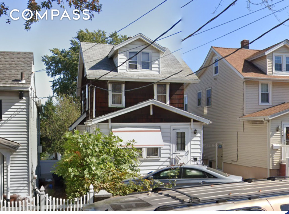 South Avenue - Photo 0