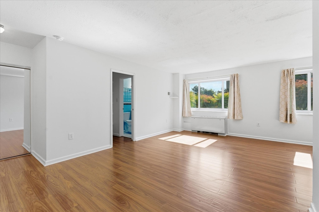 1200 S Arlington Ridge Road - Photo 5