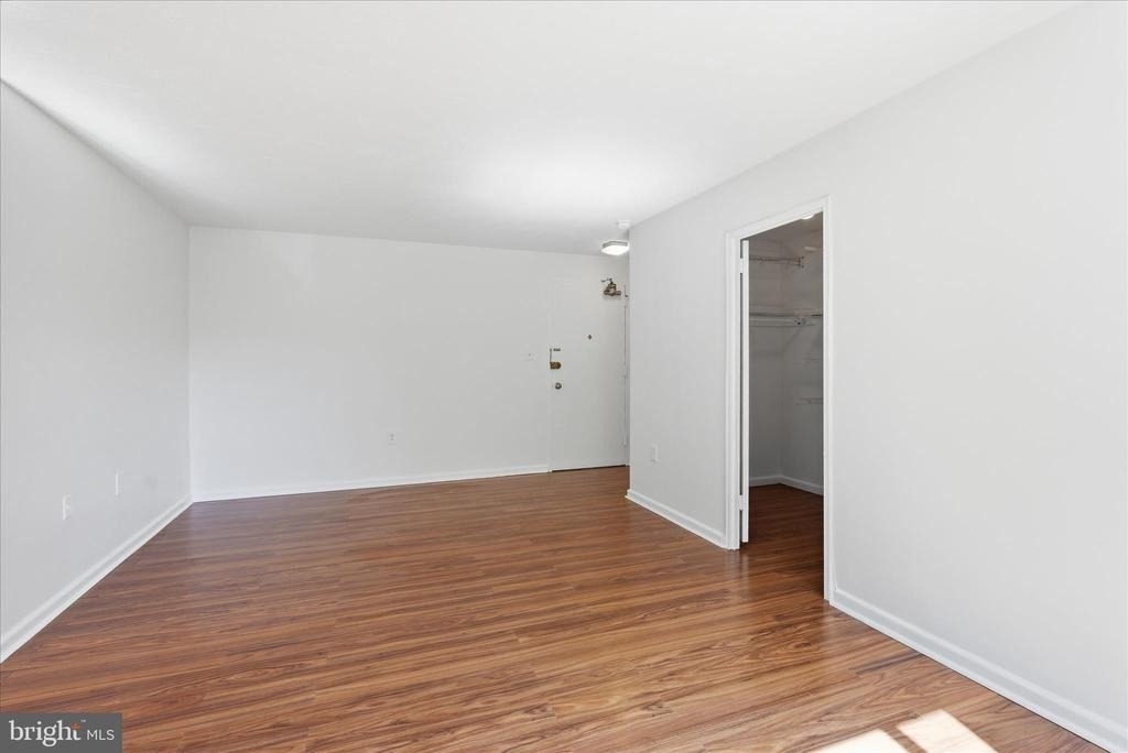1200 S Arlington Ridge Road - Photo 10