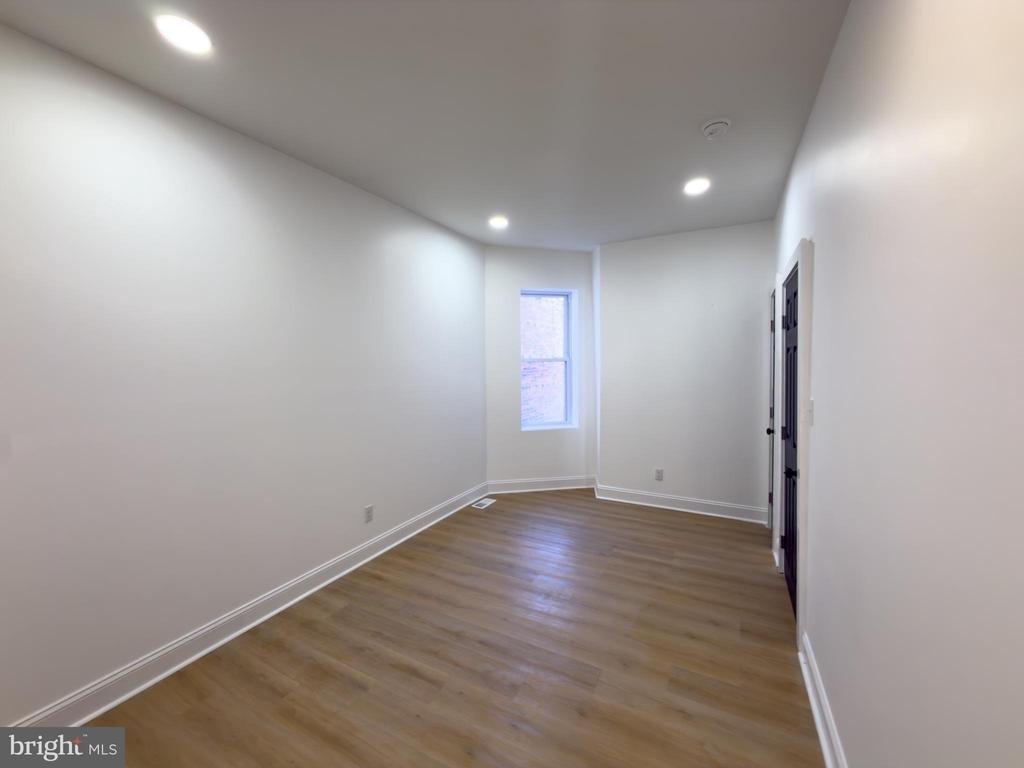 5237 Greenway Avenue - Photo 22