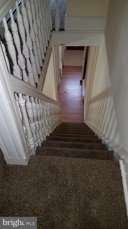 3046 Clifford Street - Photo 2