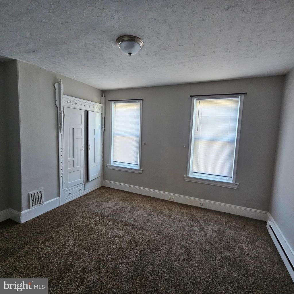 3046 Clifford Street - Photo 43