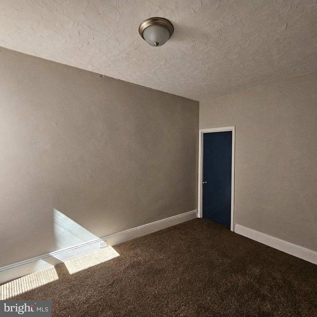 3046 Clifford Street - Photo 39