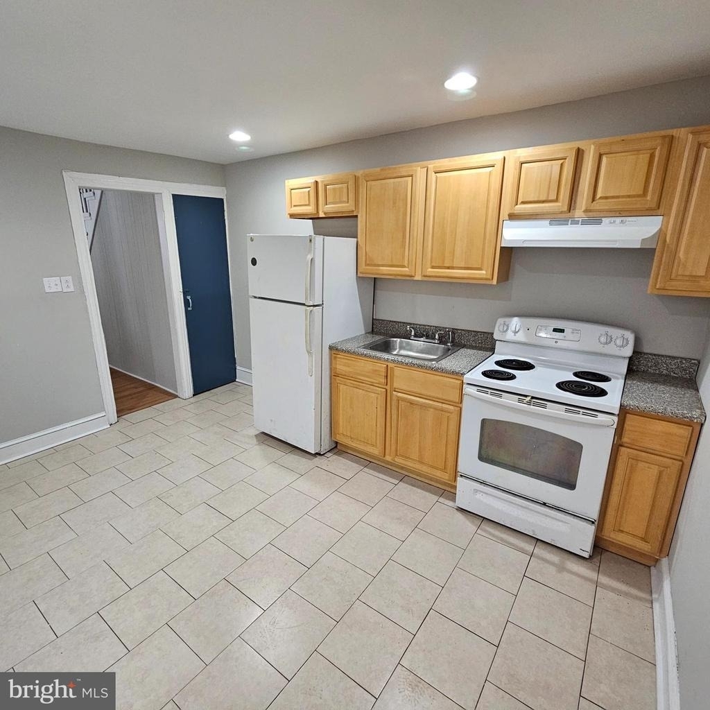 3046 Clifford Street - Photo 30