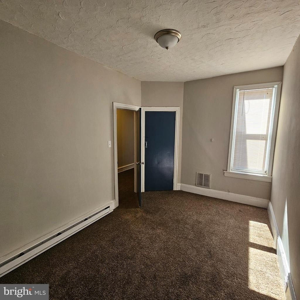 3046 Clifford Street - Photo 40
