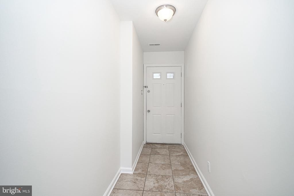 117 Chaucer Road - Photo 1