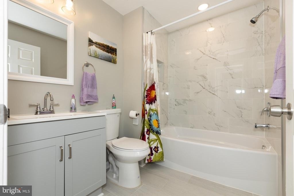 9520 48th Avenue - Photo 25
