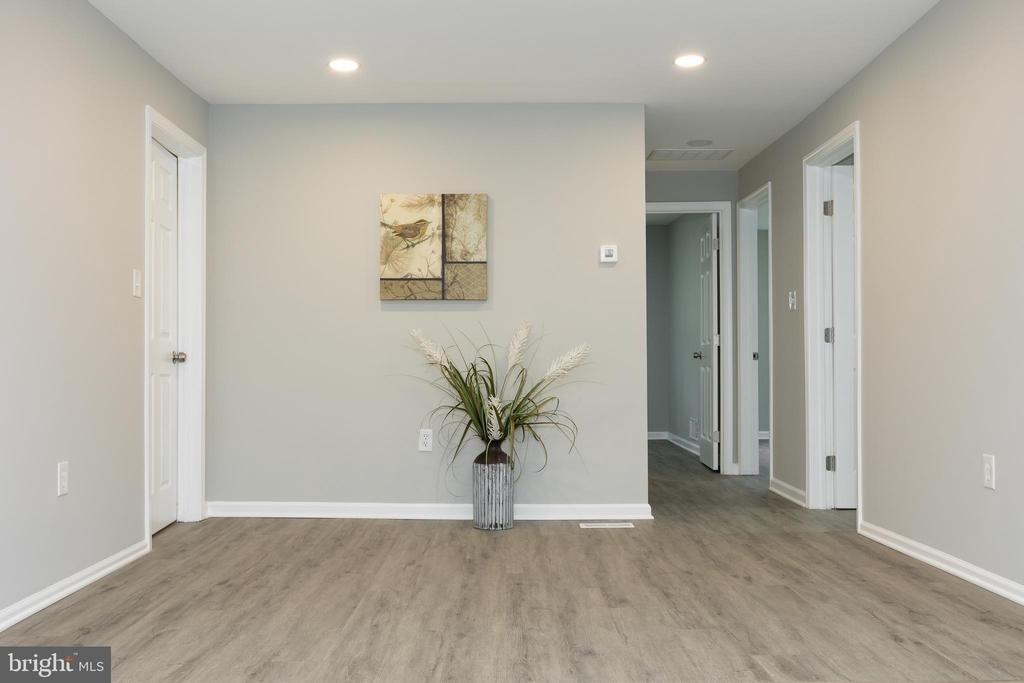 9520 48th Avenue - Photo 31