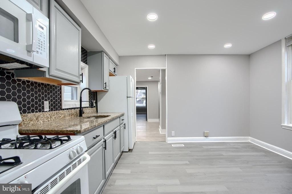 3807 Fleetwood Avenue - Photo 15