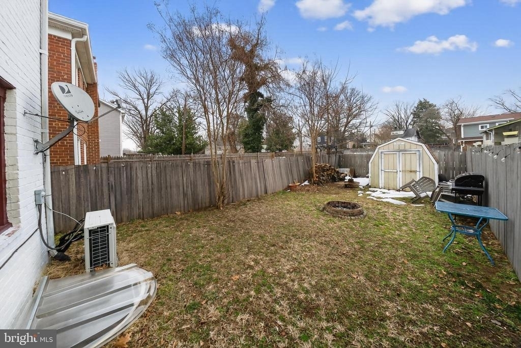 4409 Polk Street Ne - Photo 16