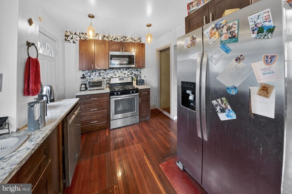 4409 Polk Street Ne - Photo 2