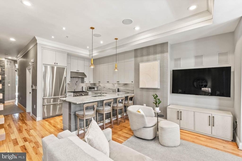 1224 R Street Nw - Photo 4