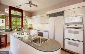1312 R Street Nw - Photo 2