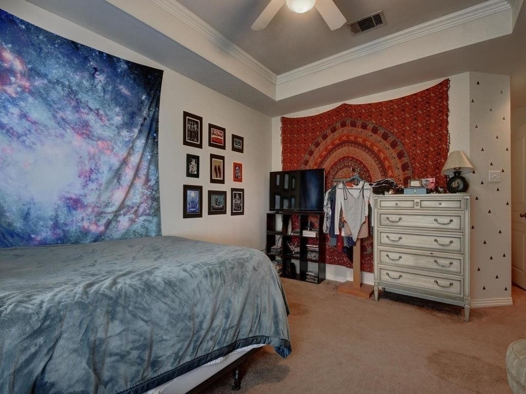 609 E 49th St - Photo 10