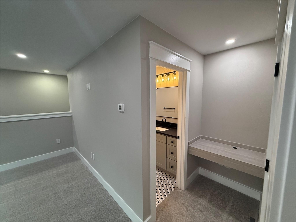 201 N Vandeveer St - Photo 17