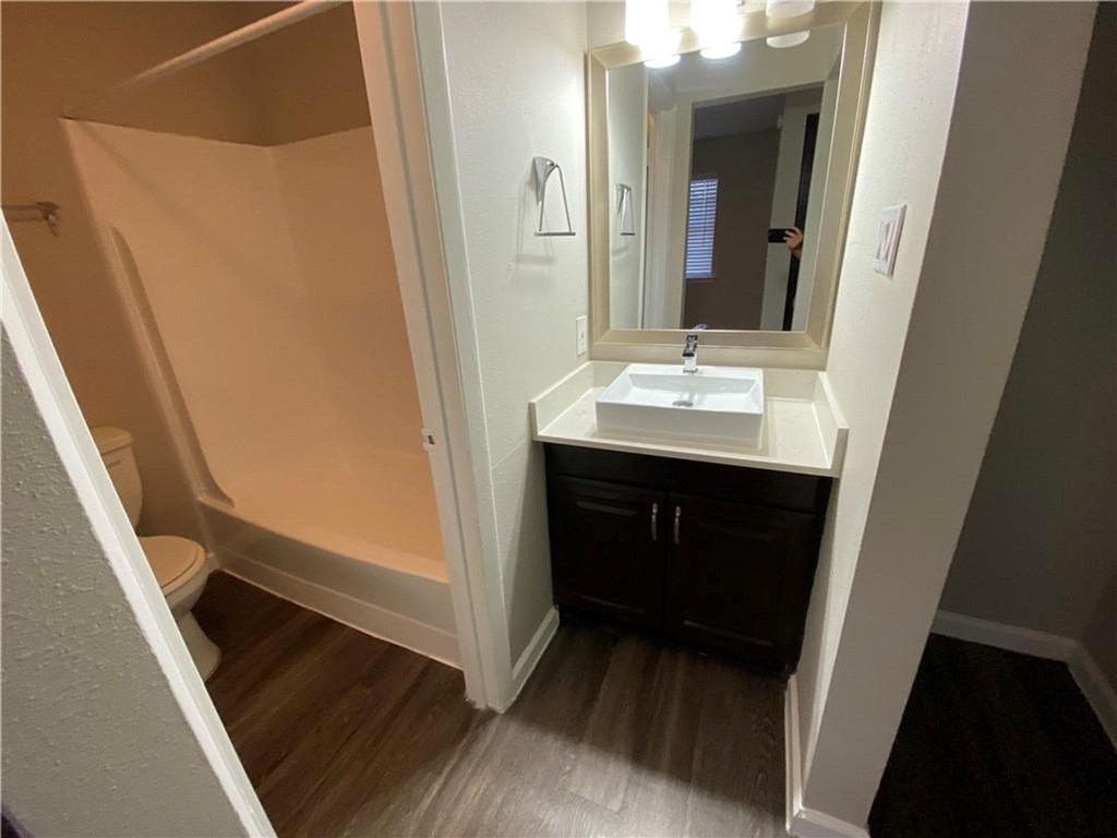 4314 Gillis St - Photo 7