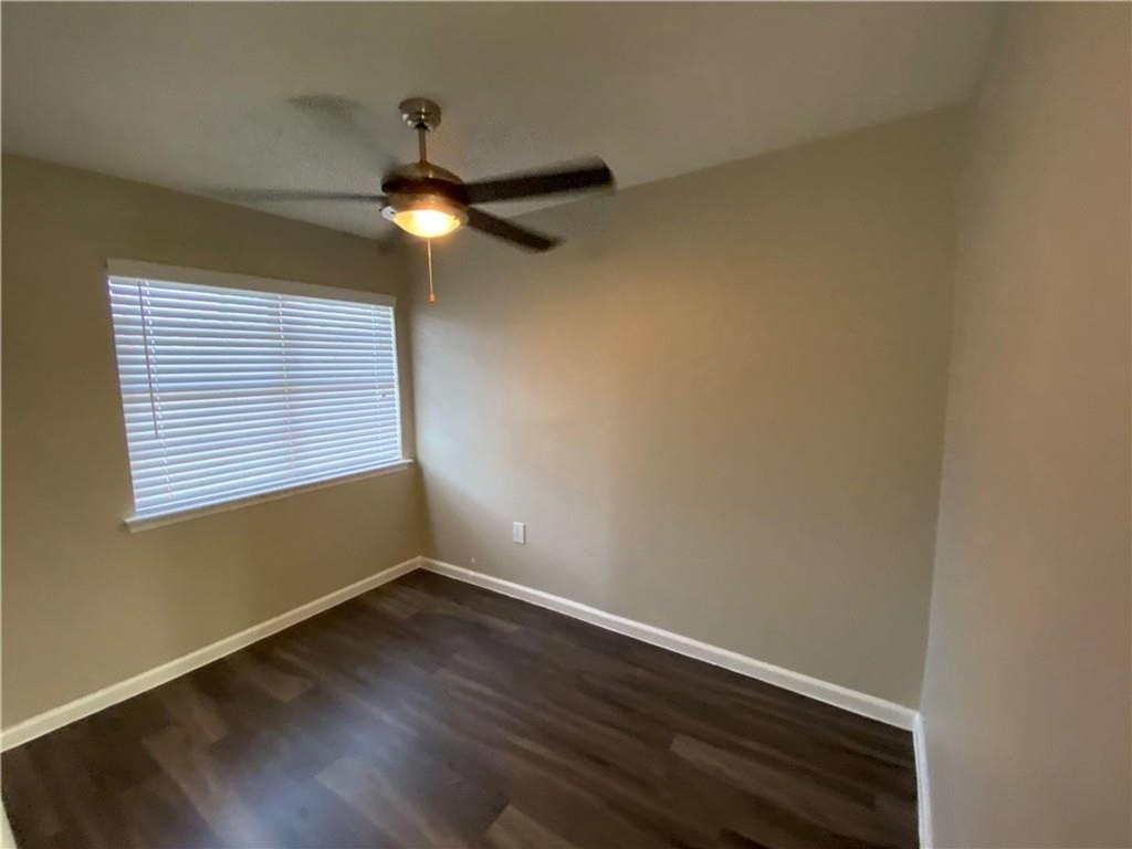 4314 Gillis St - Photo 6