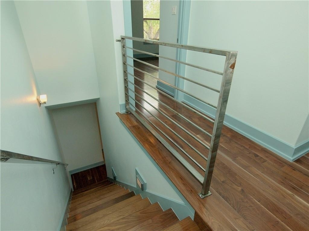 306 Franklin Blvd - Photo 9