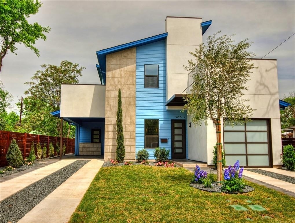 306 Franklin Blvd - Photo 0