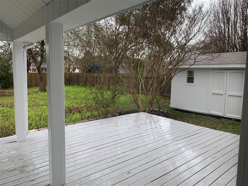 17130 Copperhead Dr - Photo 12