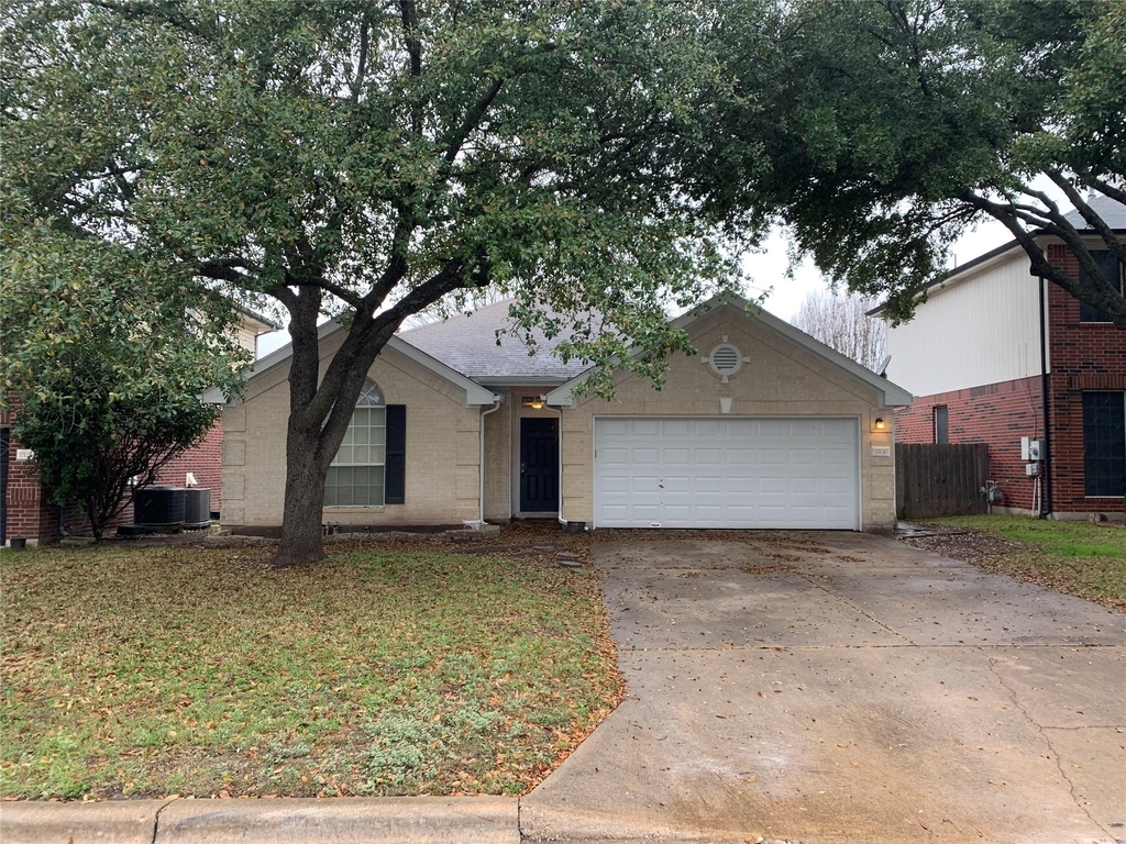 17130 Copperhead Dr - Photo 0